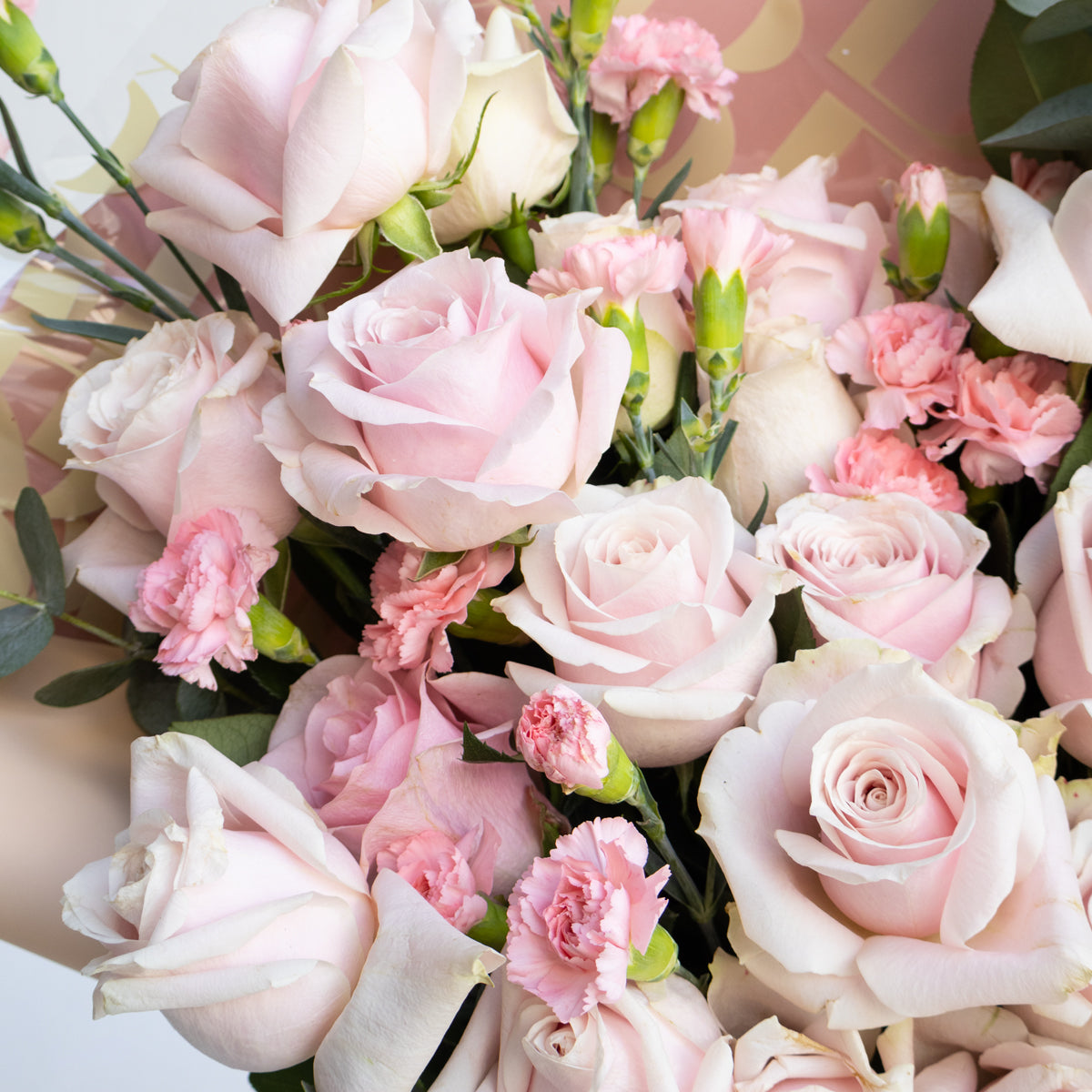 Classic Love Pink Rose Bouquet LB